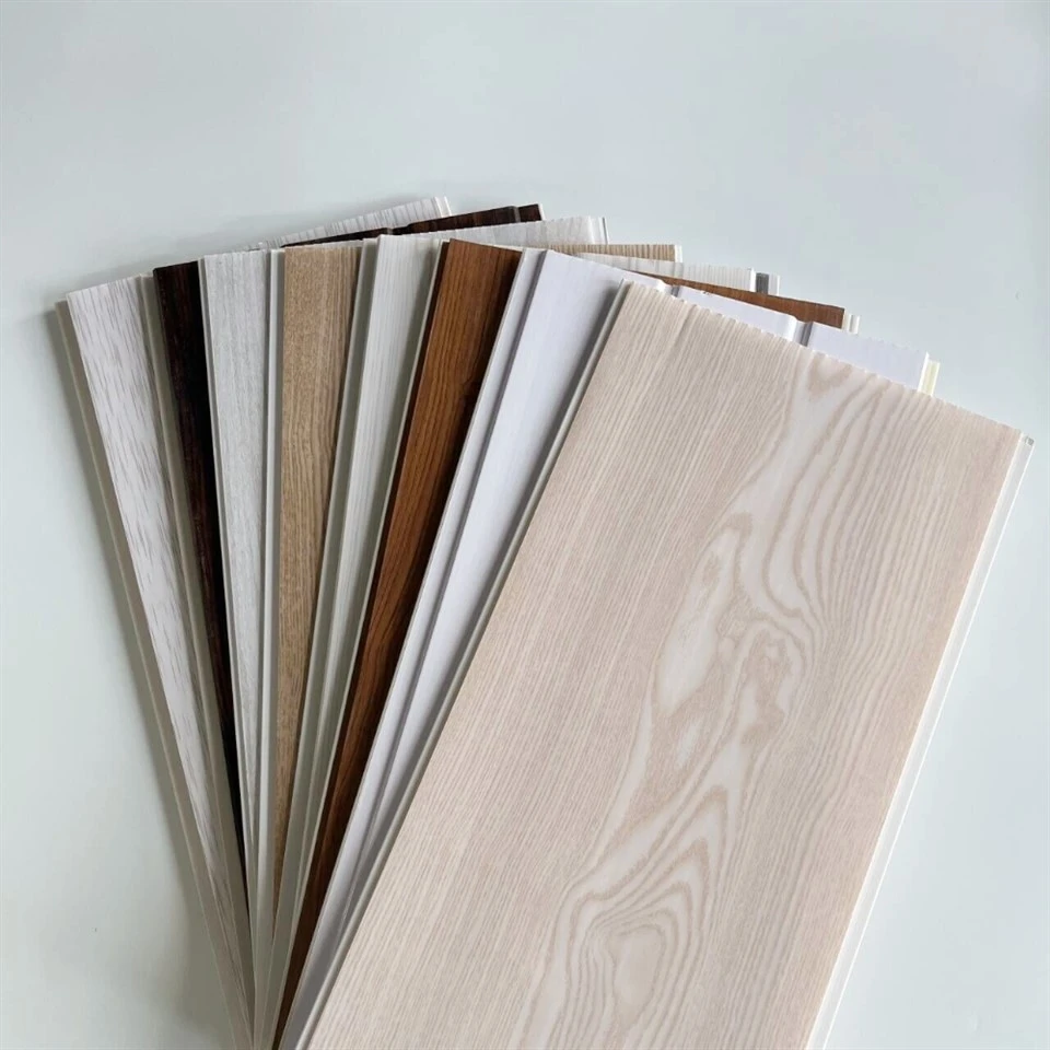 Falsches PVC -Deckenfeld