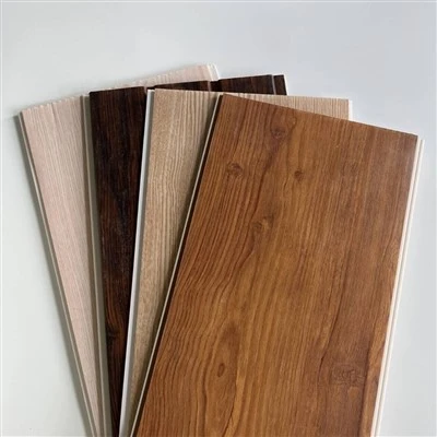 Schwarze PVC -Decke